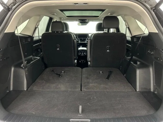 Used 2023 Black Kia X-Line SX Prestige image 30