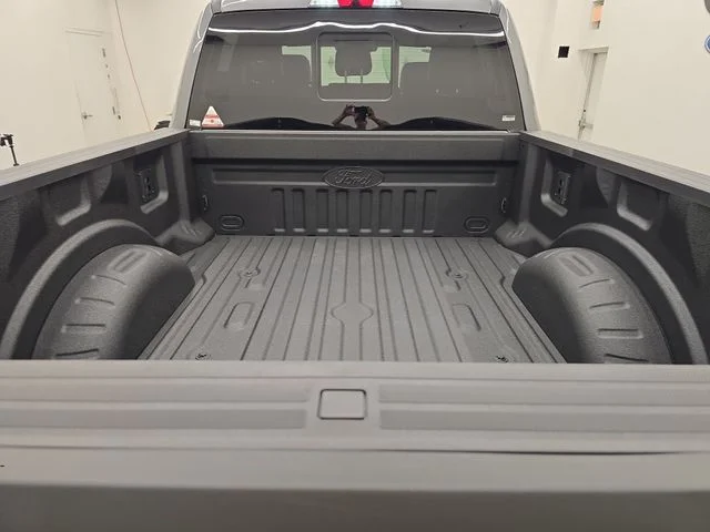New 2026 Carbonized Gray Metallic Ford F-250® Lariat® image 16