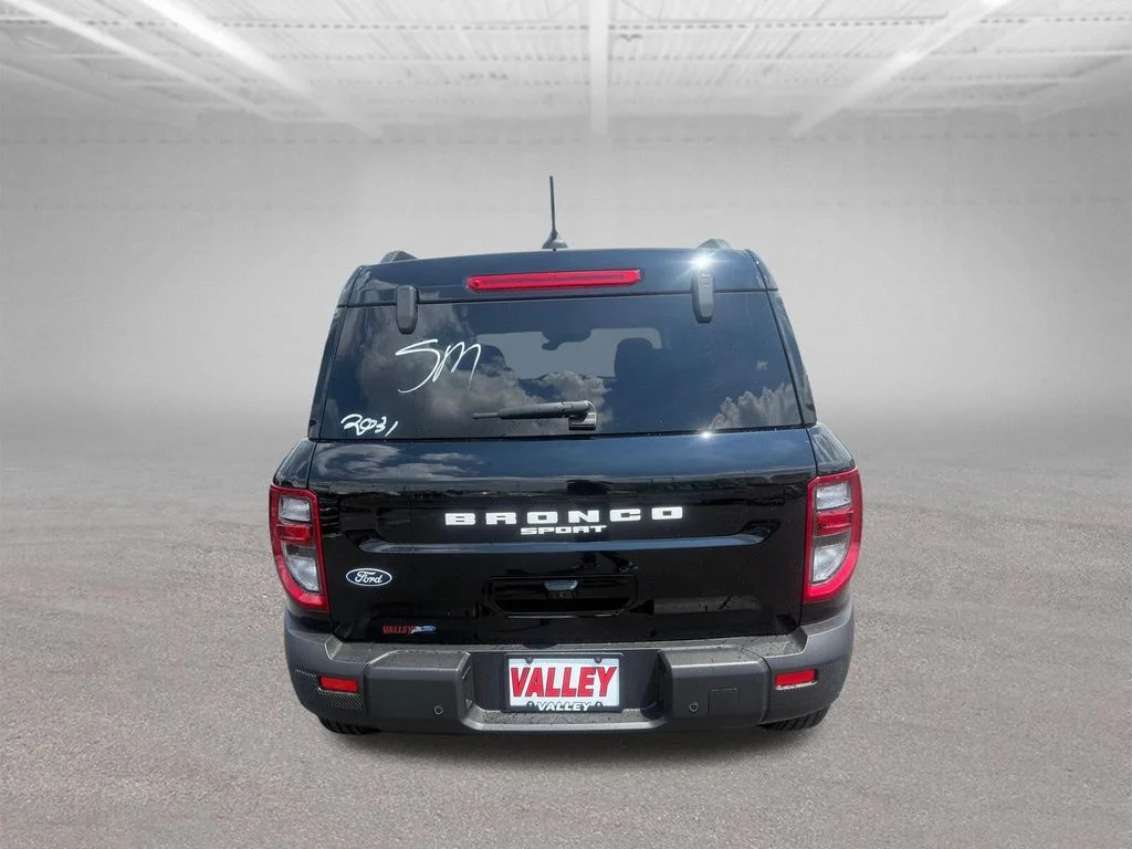 New 2026 Shadow Black Ford Big Bend® image 4