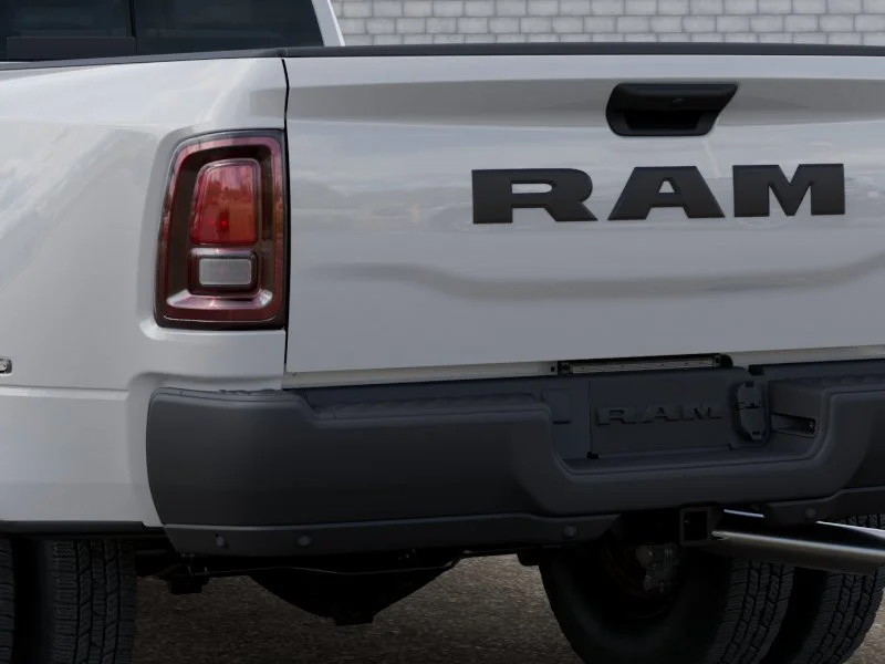 New 2026 Bright White Clear-Coat Exterior Paint RAM Tradesman image 15