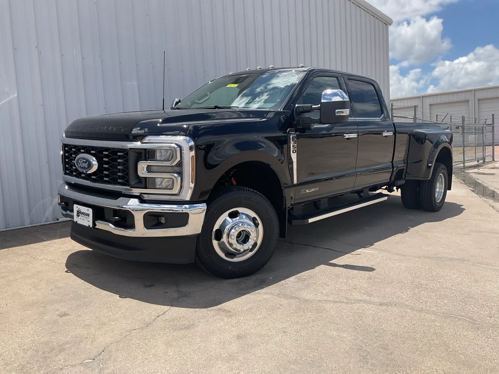 New 2026 Agate Black Metallic Ford LARIAT image 1