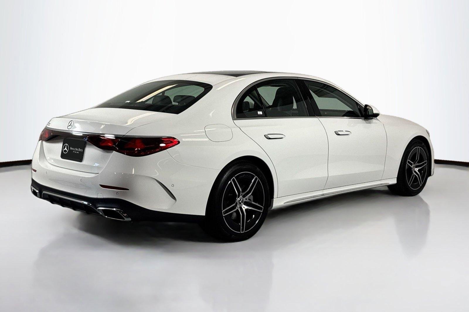 New 2026 Polar White Mercedes-Benz E 350 image 5