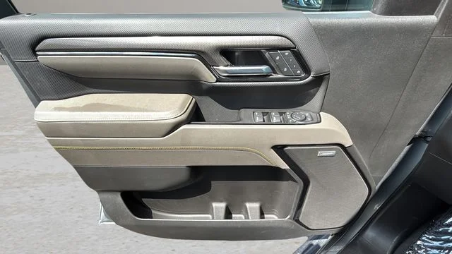 Used 2024 Gray Chevrolet ZR2 image 18