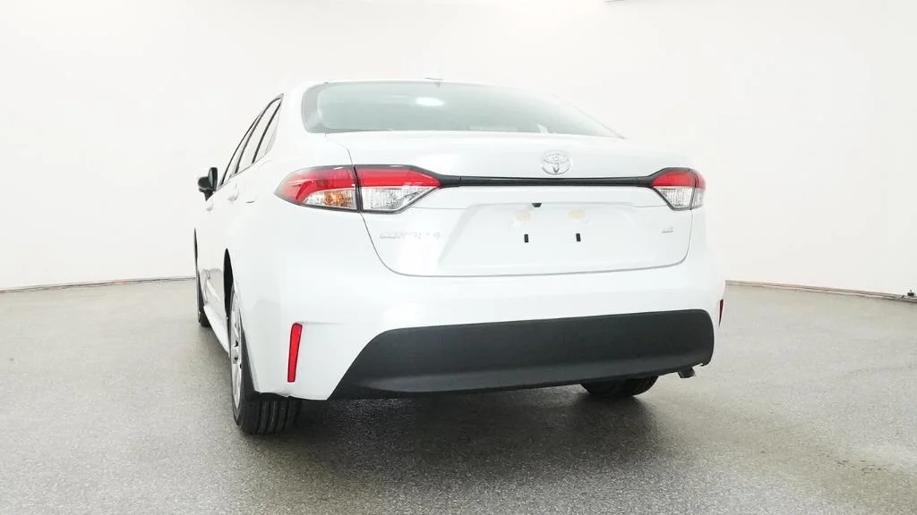 New 2026 Wind Chill Pearl Toyota LE image 26