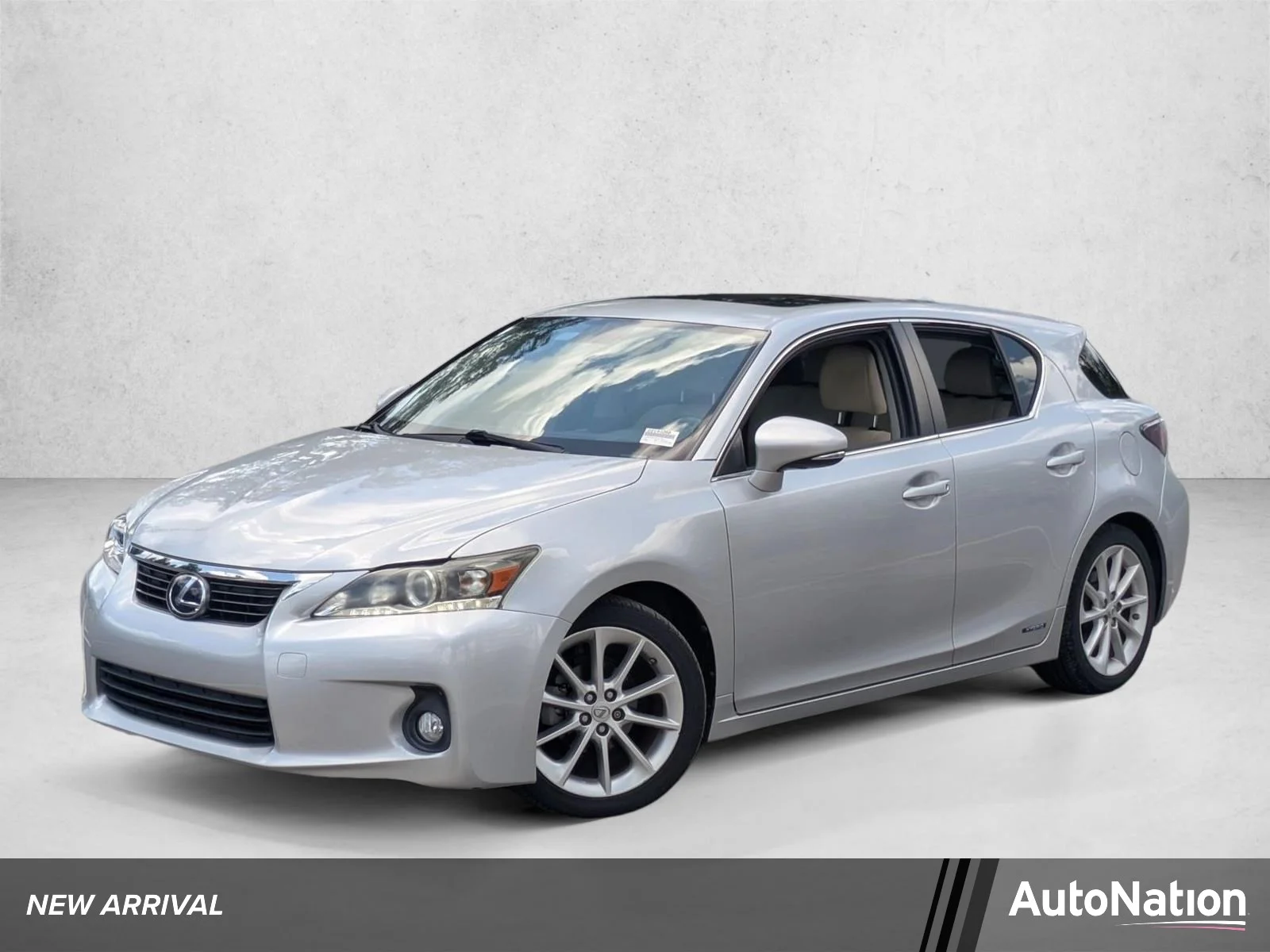 Used 2013 Silver Lining Metallic Lexus Hybrid image 1