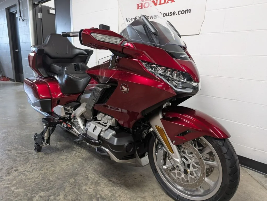 Used 2018 MAROON Honda Powersports Tour Candy Ardent Red image 2