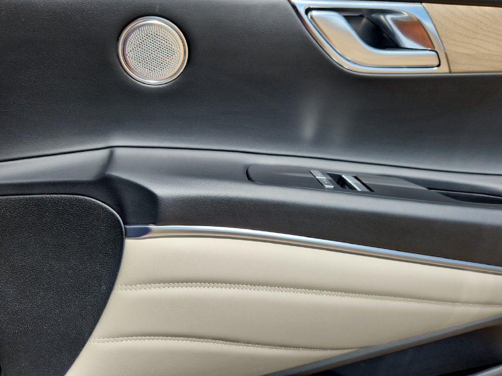 Used 2024 Silver Genesis BASE image 13