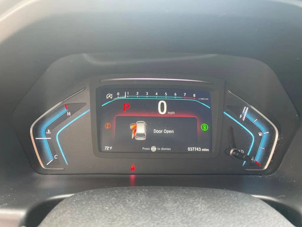 Used 2024 Platinum White Pearl Honda Touring image 19