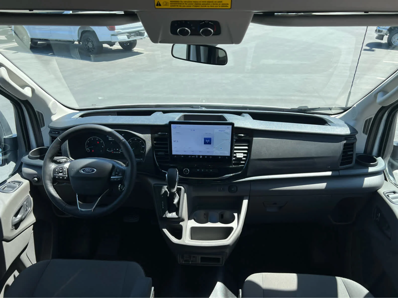 2025 Ford Transit Passenger Van XLT - Photo 24