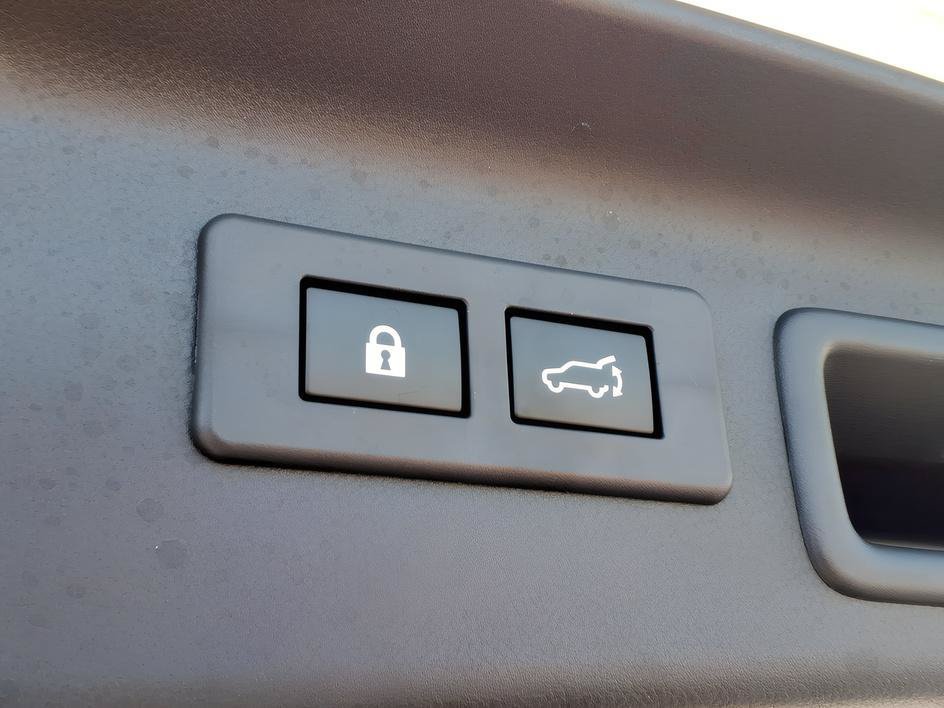 2025 Subaru Forester Limited - Photo 6