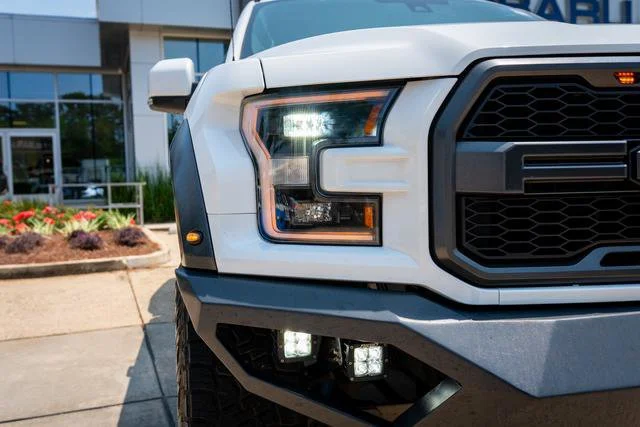 Used 2017 Oxford White Ford Raptor image 22