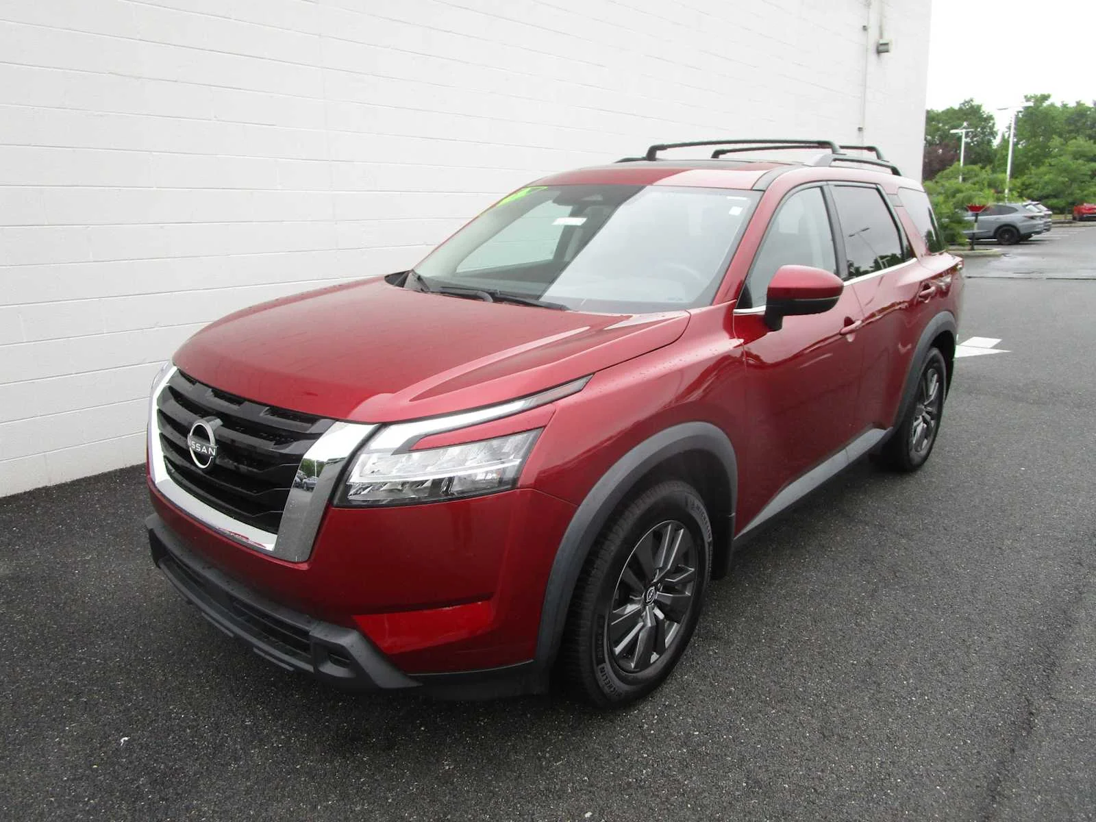 2022 Nissan Pathfinder SV