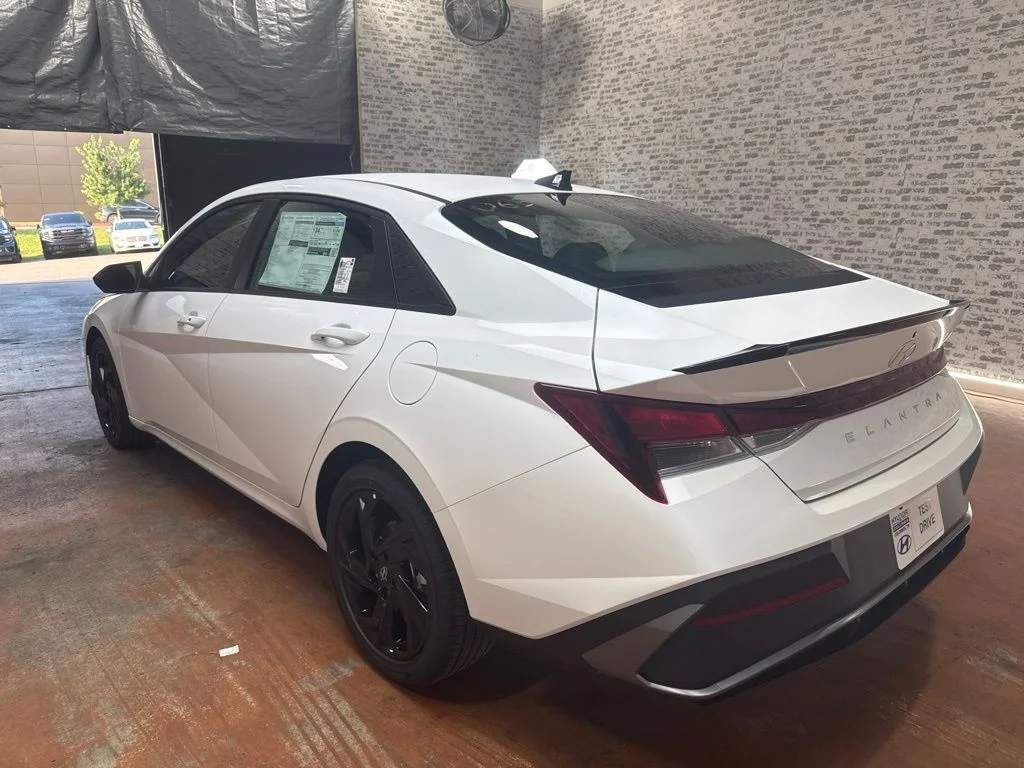 New 2026 Serenity White Hyundai SEL Sport image 5