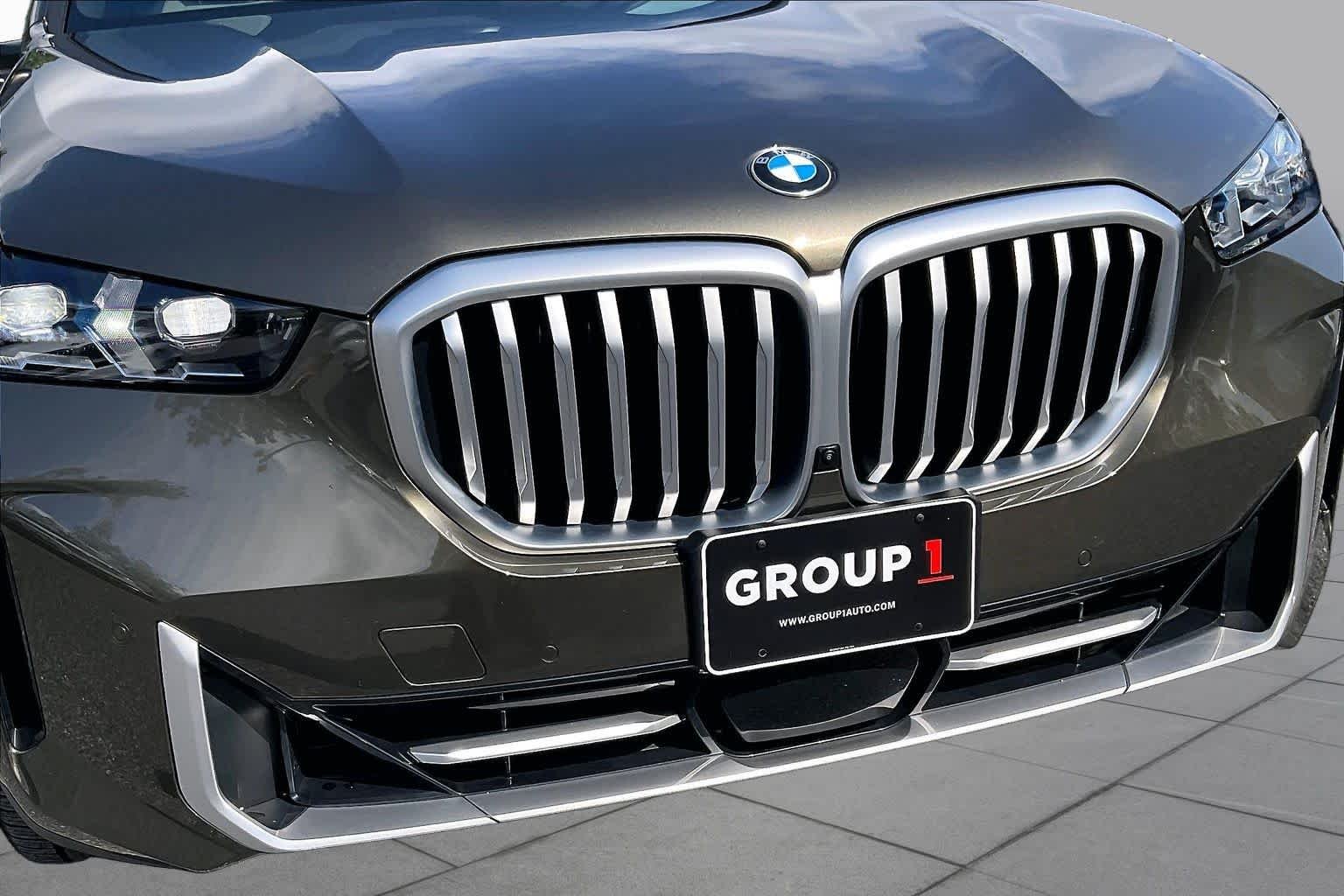 Used 2026 Manhattan Green Metallic BMW xDrive40i image 31