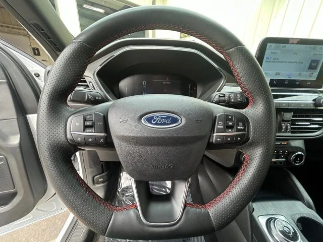 Used 2025 Silver Ford ST-Line Select image 28