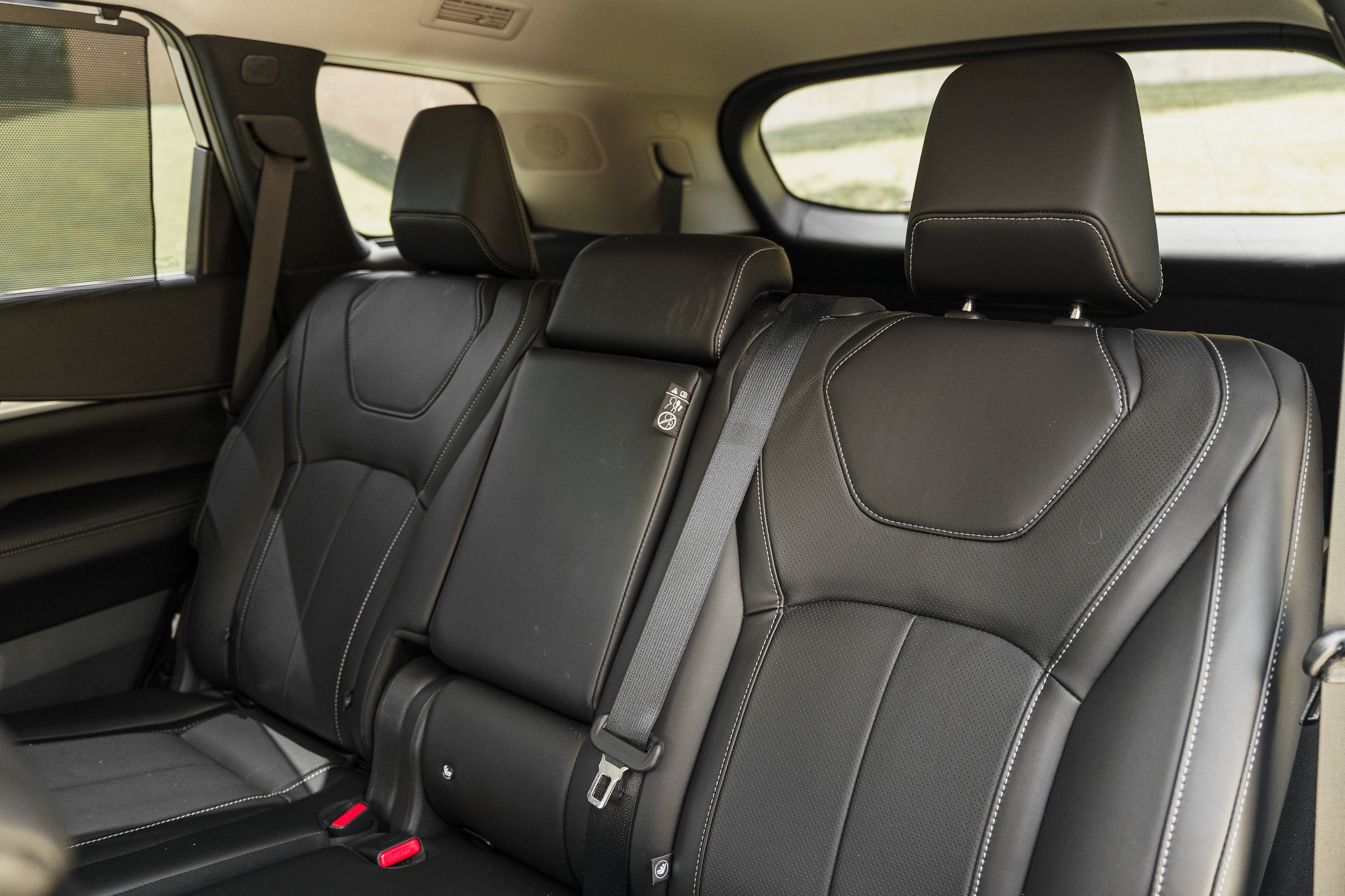 Used 2024 Mineral Black INFINITI SENSORY image 25