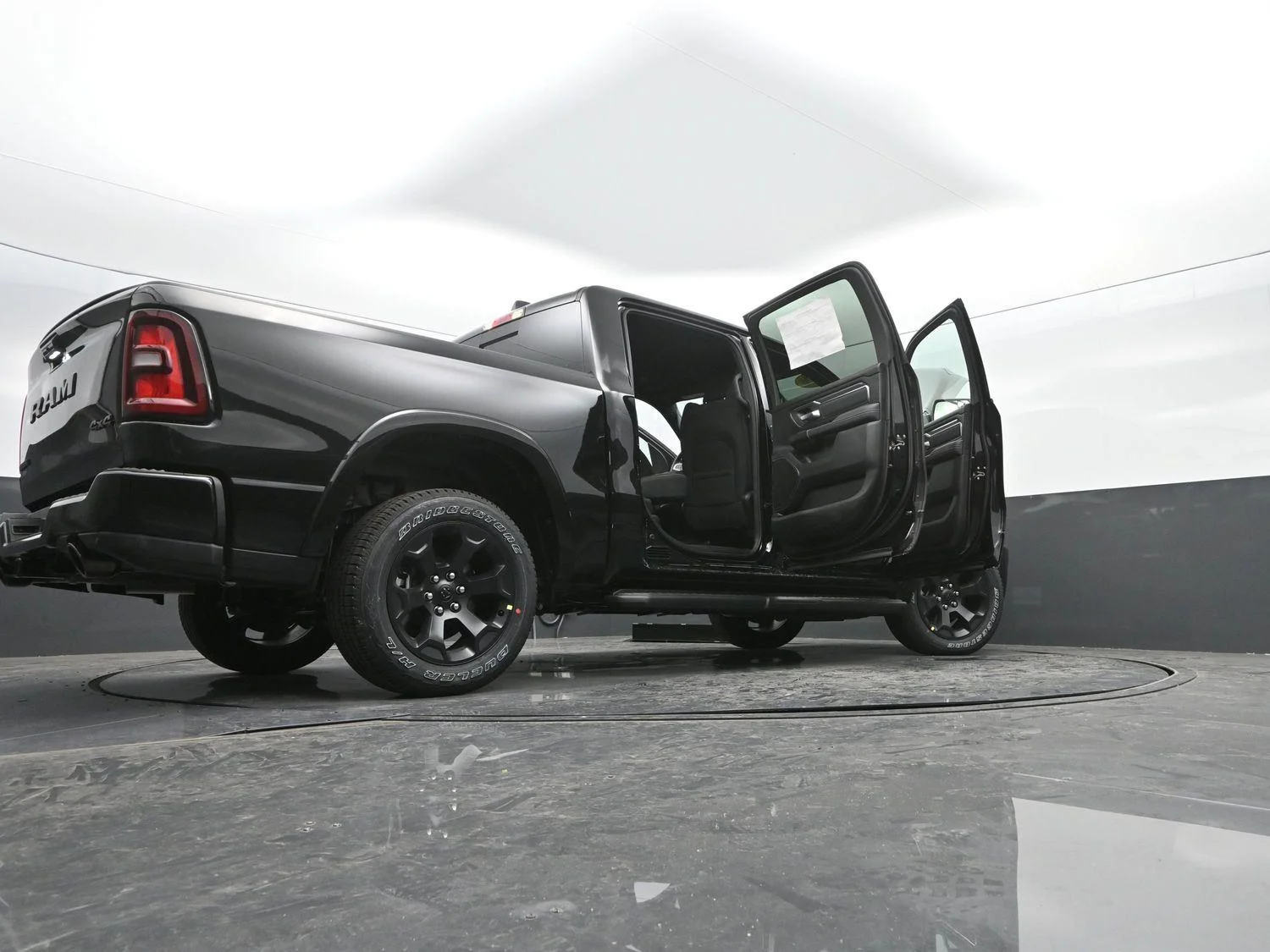 New 2026 Diamond Black Crystal Pearl-Coat Exterior Paint RAM Big Horn image 50