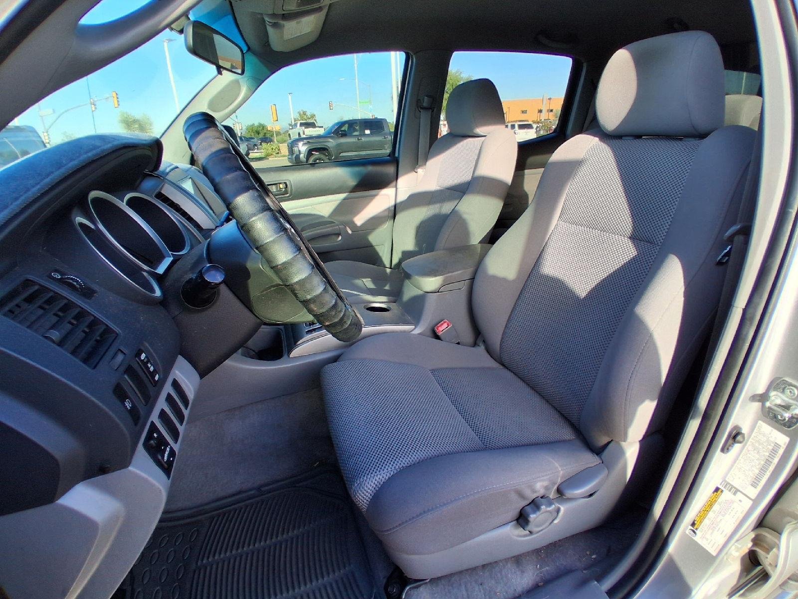 Used 2006 Silver Streak Mica Toyota Base image 14