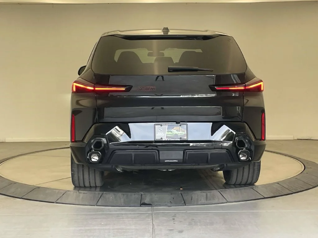 New 2027 Black BMW Label image 4