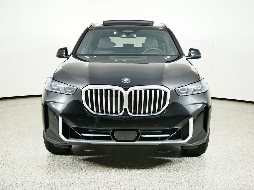 Certified Used 2026 Black Sapphire Metallic BMW xDrive40i image 8
