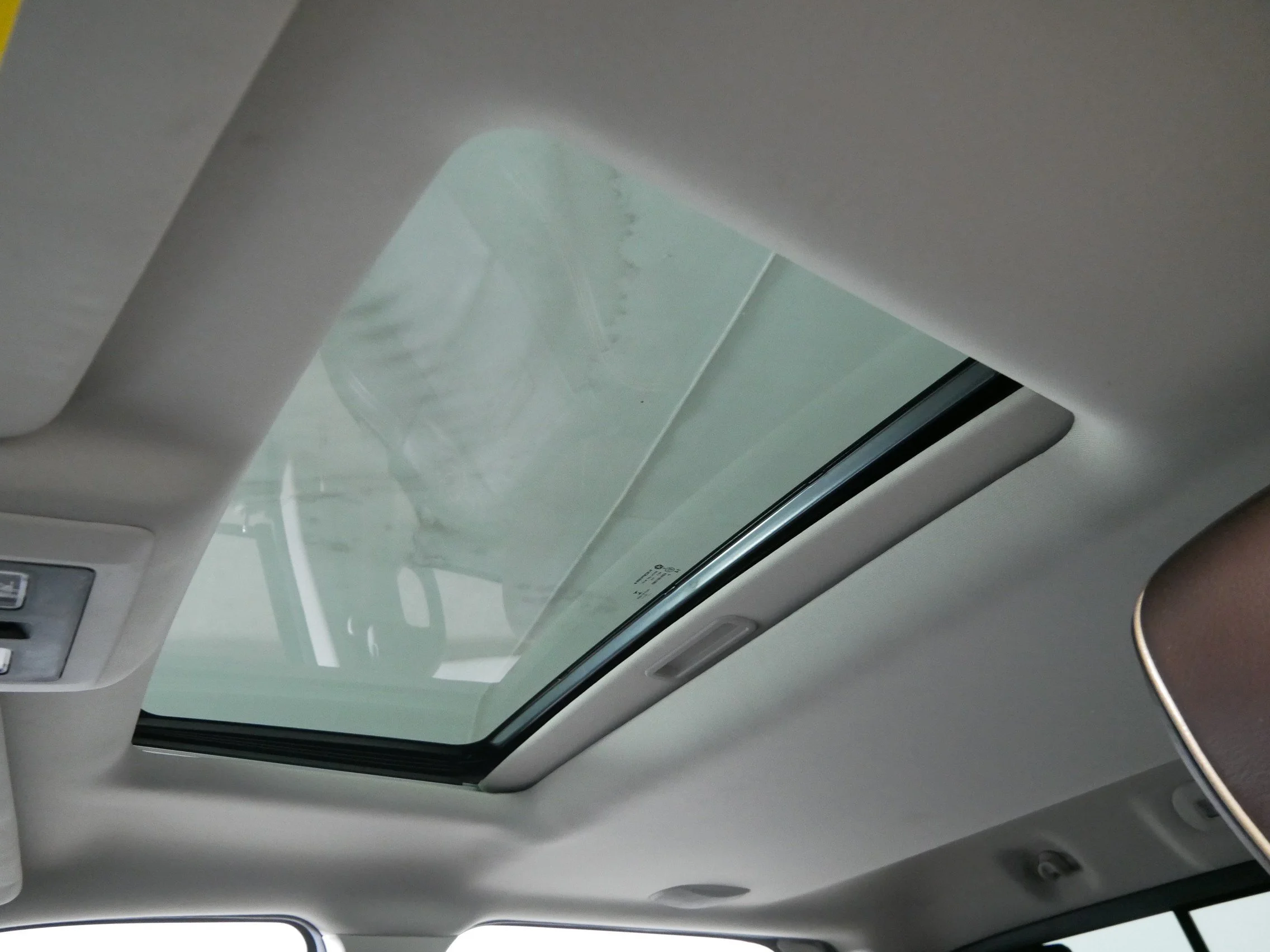 Used 2016 Bright White Clearcoat Ram Longhorn image 30