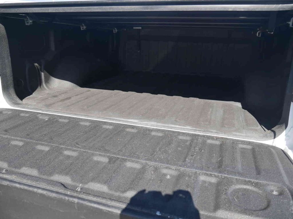 Certified Used 2022 White Ram Laramie image 10