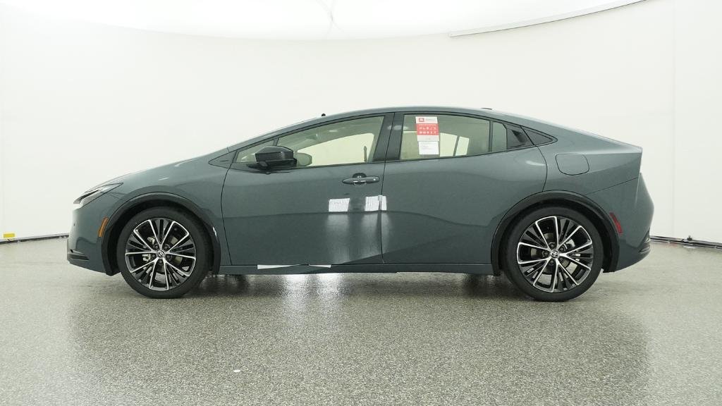 New 2026 Guardian Gray Toyota XLE image 19