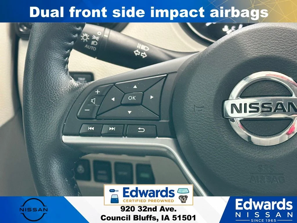 Used 2022 Black Nissan SL image 17
