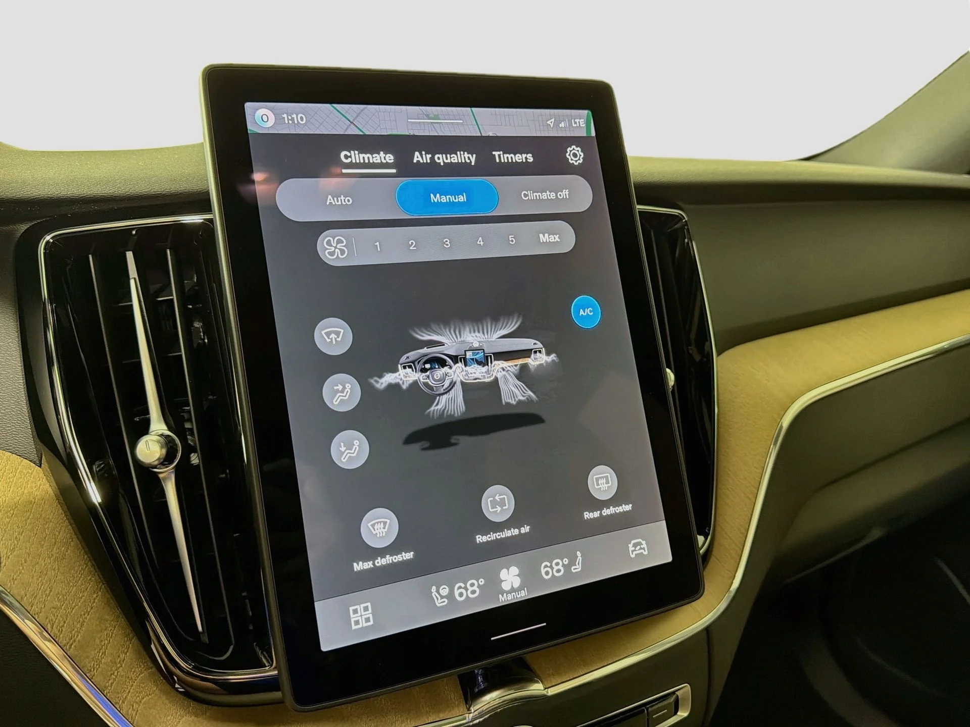New 2026 Crystal White Volvo Plus image 16