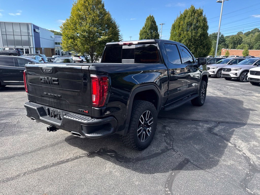Used 2022 Onyx Black GMC AT4 image 6