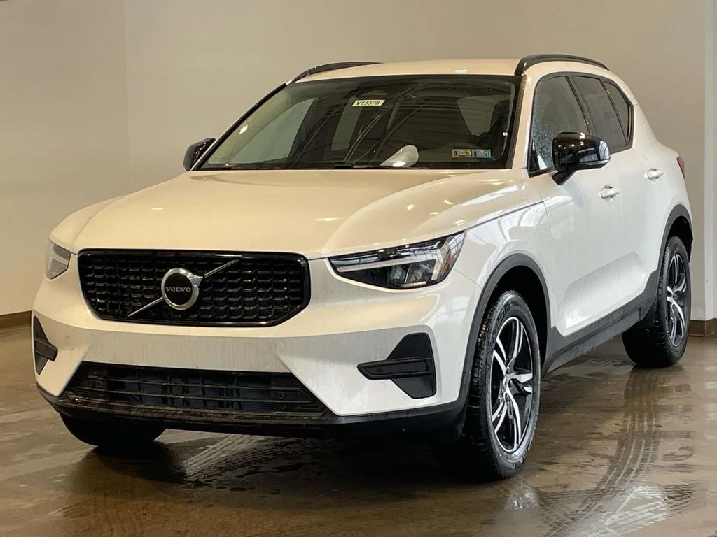 2026 Volvo XC40