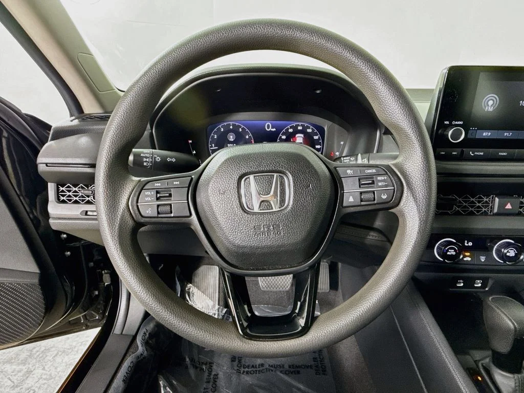 Used 2024 Black Honda LX image 11