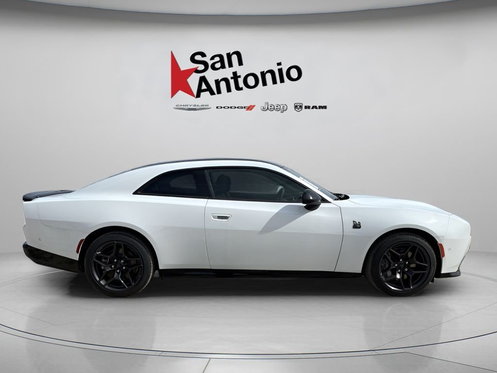 New 2026 White Knuckle Exterior Paint Dodge R/T Scat Pack image 9