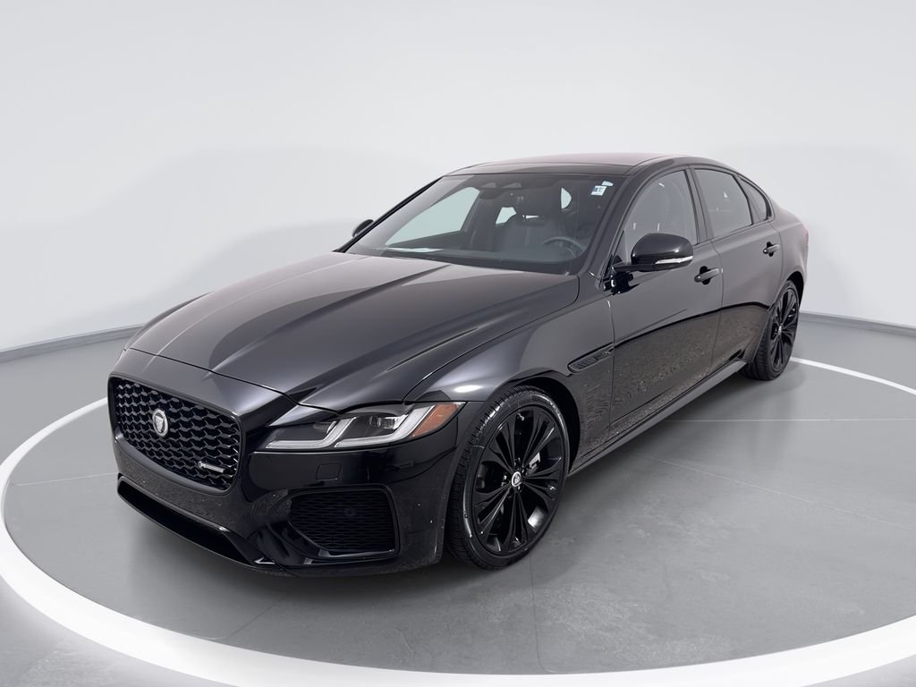 2024 Jaguar XF R-Dynamic SE