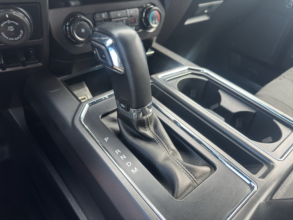 Used 2019 Oxford White Ford XLT image 23