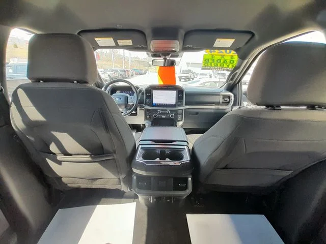 Used 2024 Oxford White Ford XLT image 41