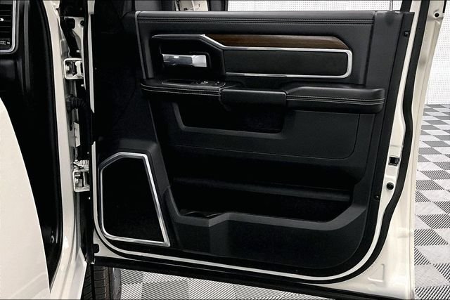 2024 RAM Ram 3500 Pickup Laramie - Photo 21