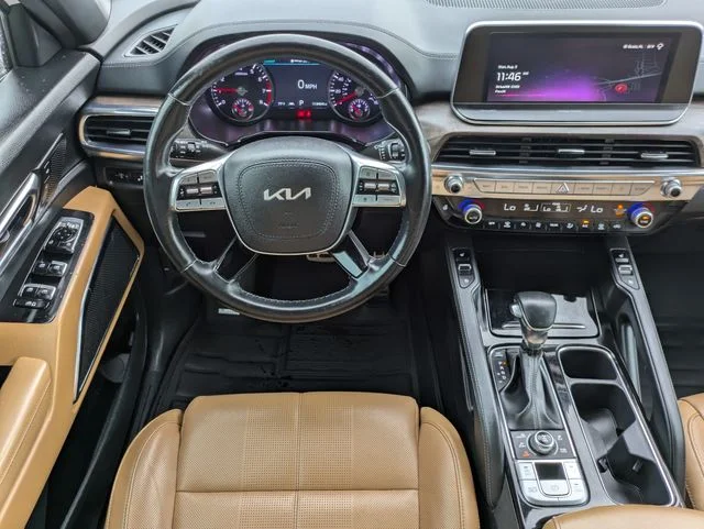 Used 2022 White Pearl Kia SX image 11