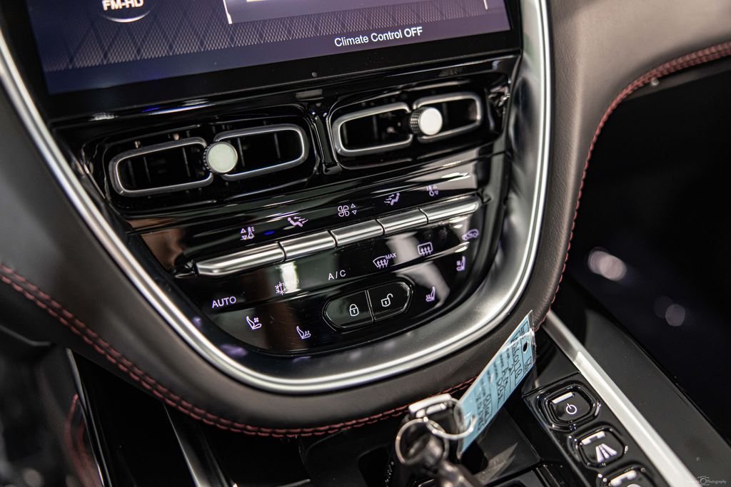 Used 2021 Black Aston Martin Base image 30