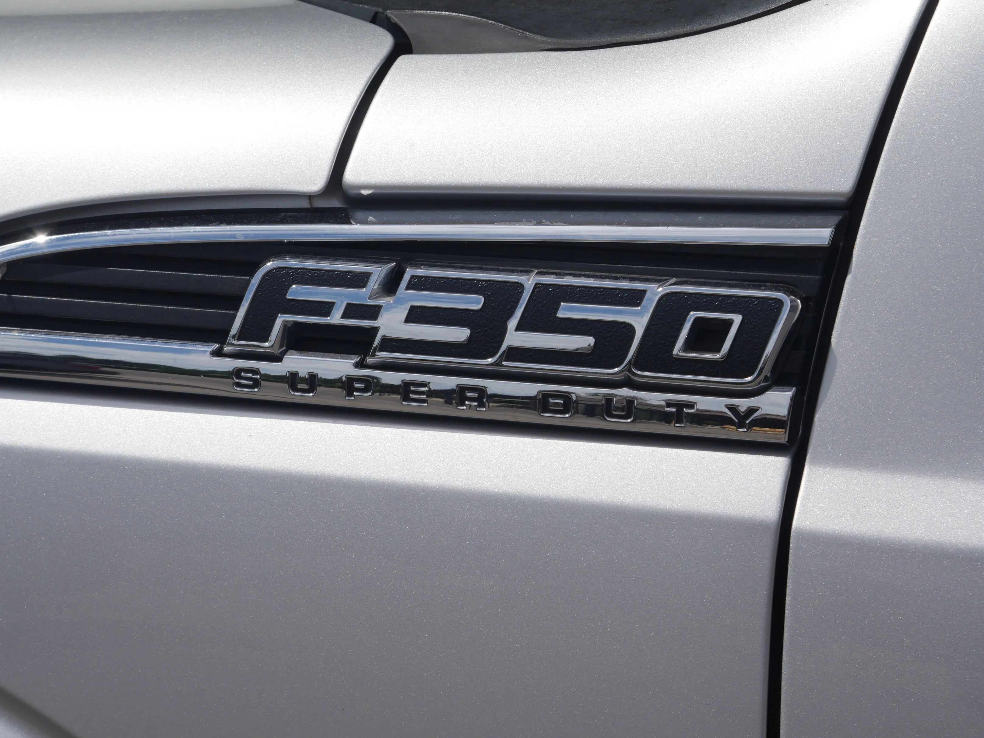 Used 2012 Ingot Silver Metallic Ford XLT image 11