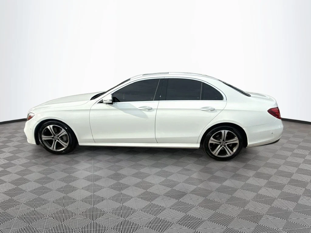 Used 2020  Mercedes-Benz E 350 image 9