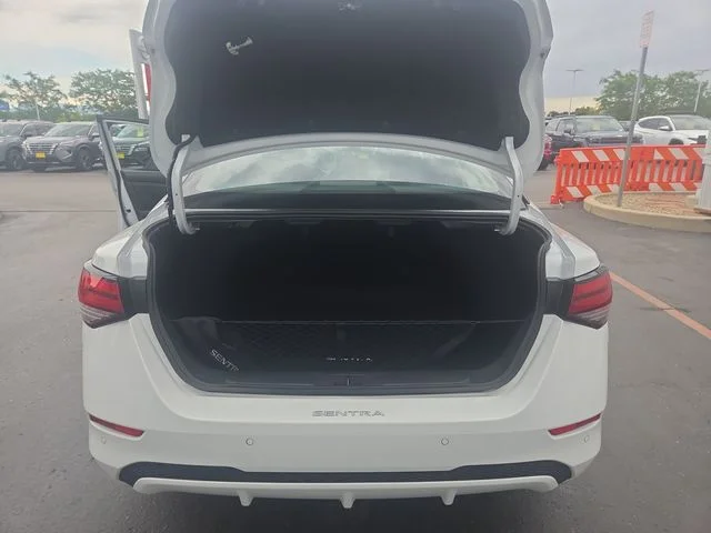 Used 2025 White Nissan SV image 23