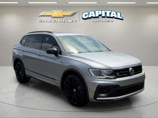 Used 2021 Silver Volkswagen 2.0T SE R-Line Black image 7