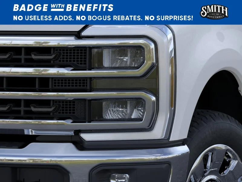 New 2026 Star White Metallic Tri-Coat Ford F-250® King Ranch® image 19