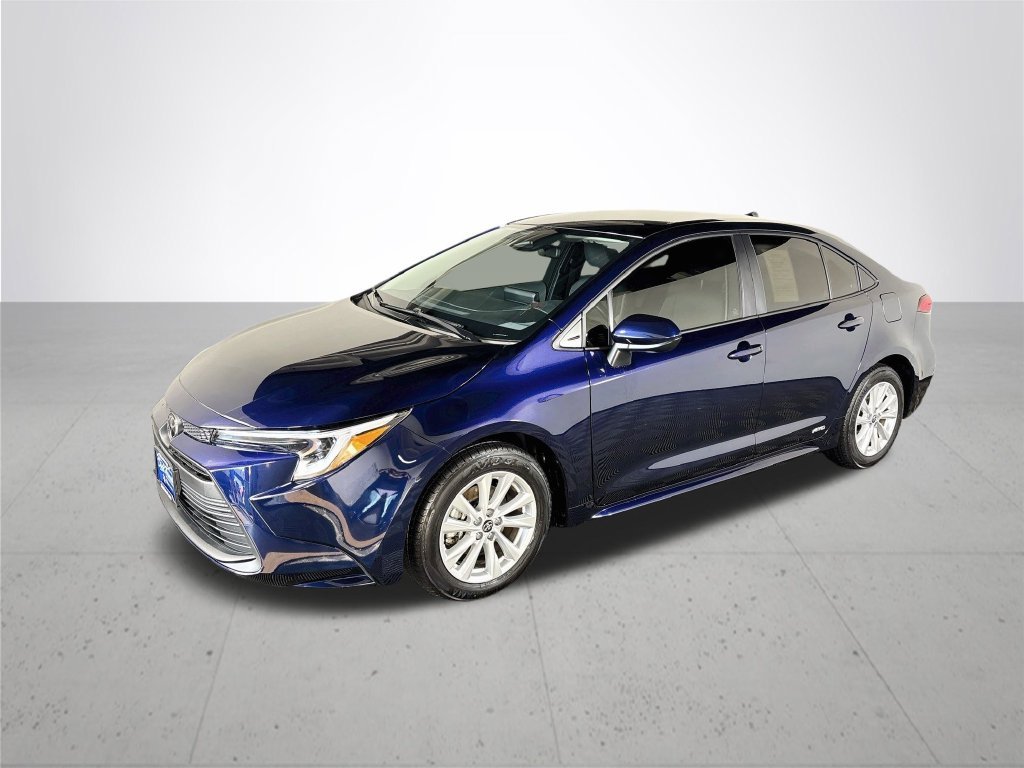 Used 2026 Blueprint Toyota LE image 2