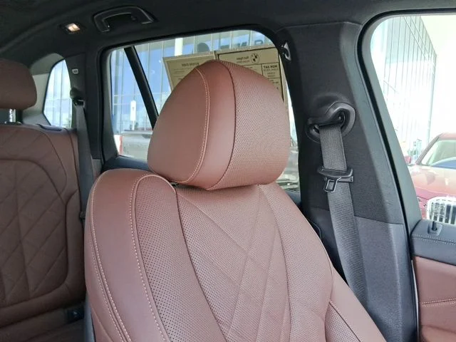 2023 BMW X5 40i - Photo 18