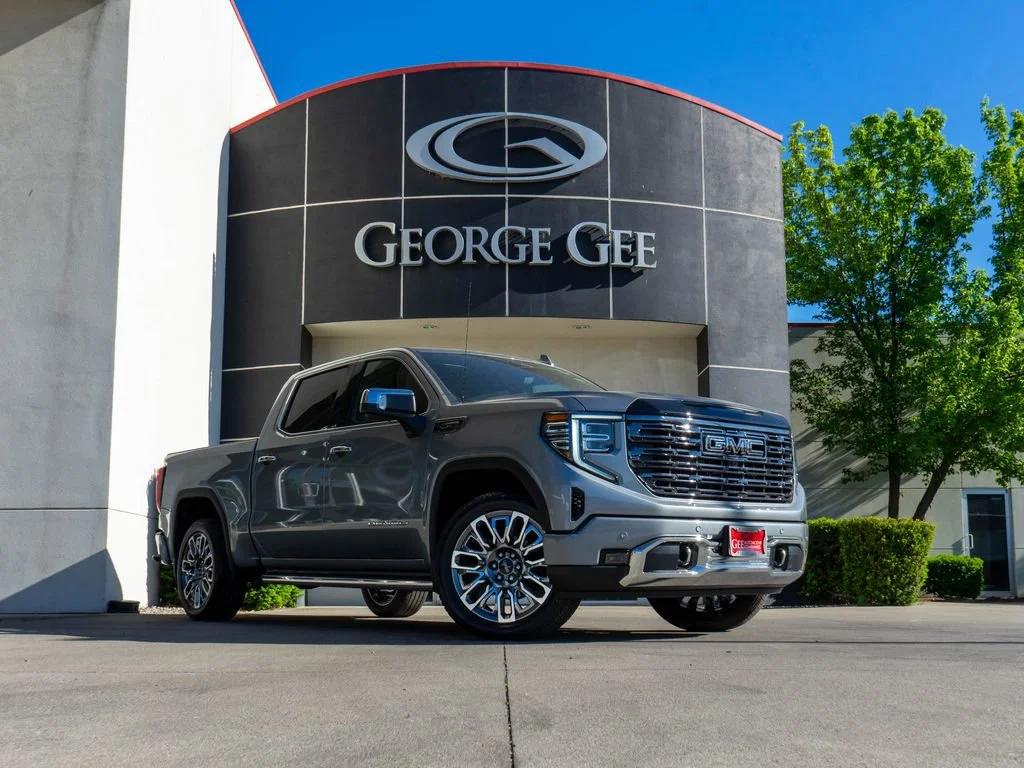 2026 GMC Sierra 4WD Crew Cab Short Box Denali Ultimate's photo
