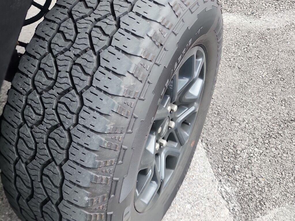 Used 2024 Agate Black Ford XLT image 6