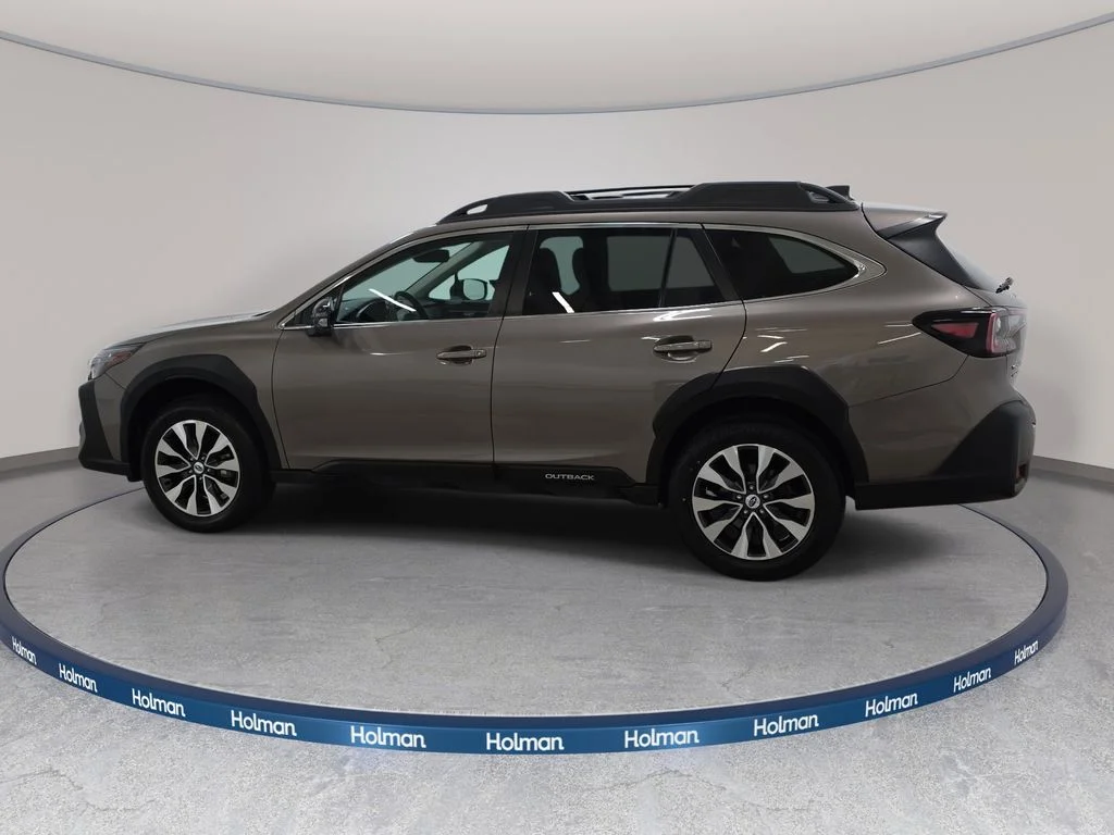 Used 2023 Brilliant Bronze Metallic Subaru Limited image 8