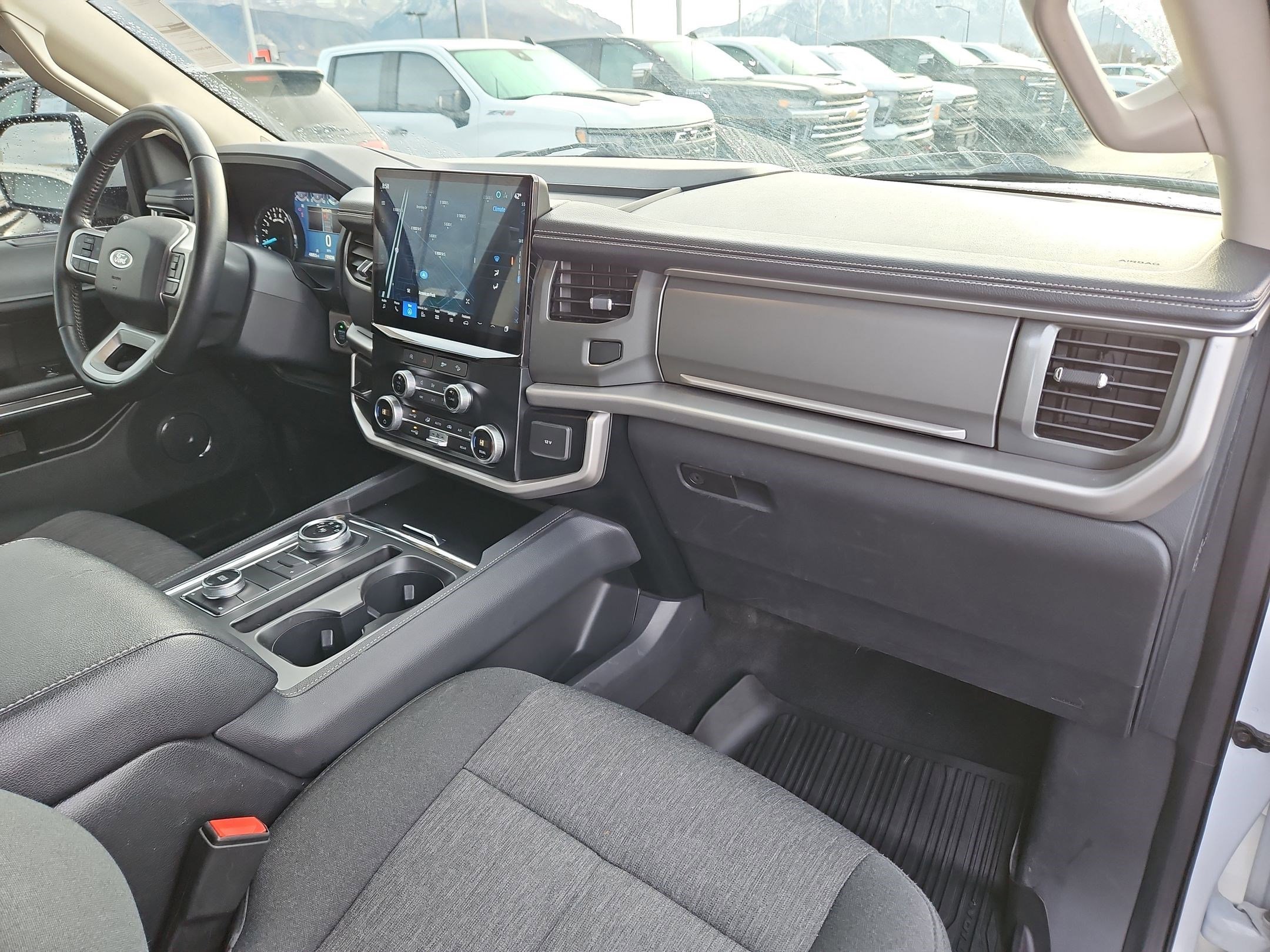 Certified Used 2024 Blue Ford XLT image 32